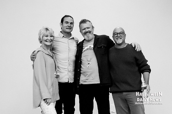 Dee Wallace, Henry Thomas, Robert MacNaughton, K.C. Martel (photo by Halloween Daily News)