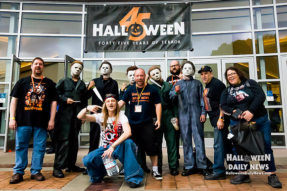 Daeg Faerch with HDN's Matt Artz the Michael Myers Monday Crew (photo by Halloween Daily News)