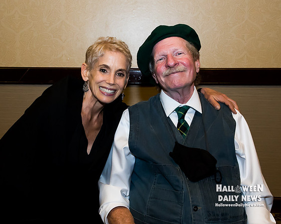 Stacey Nelkin, Tommy Lee Wallace (photo by Halloween Daily News)