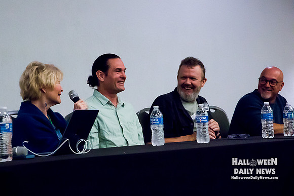 Dee Wallace, Henry Thomas, Robert MacNaughton, K.C. Martel (photo by Halloween Daily News)